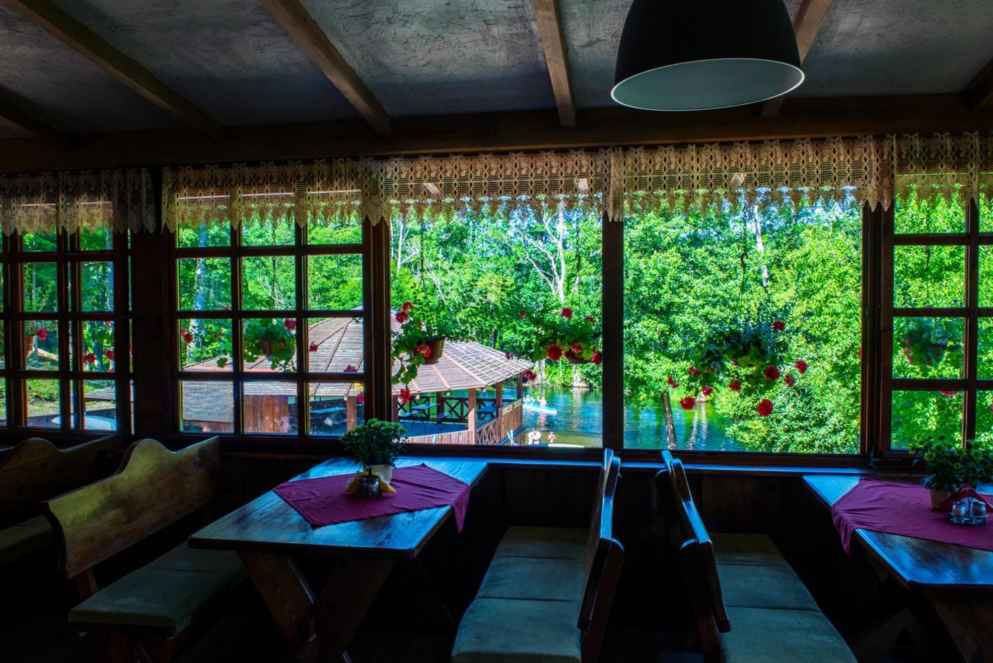 Karczma Zacisze Bed & Breakfast Krutyn Luaran gambar